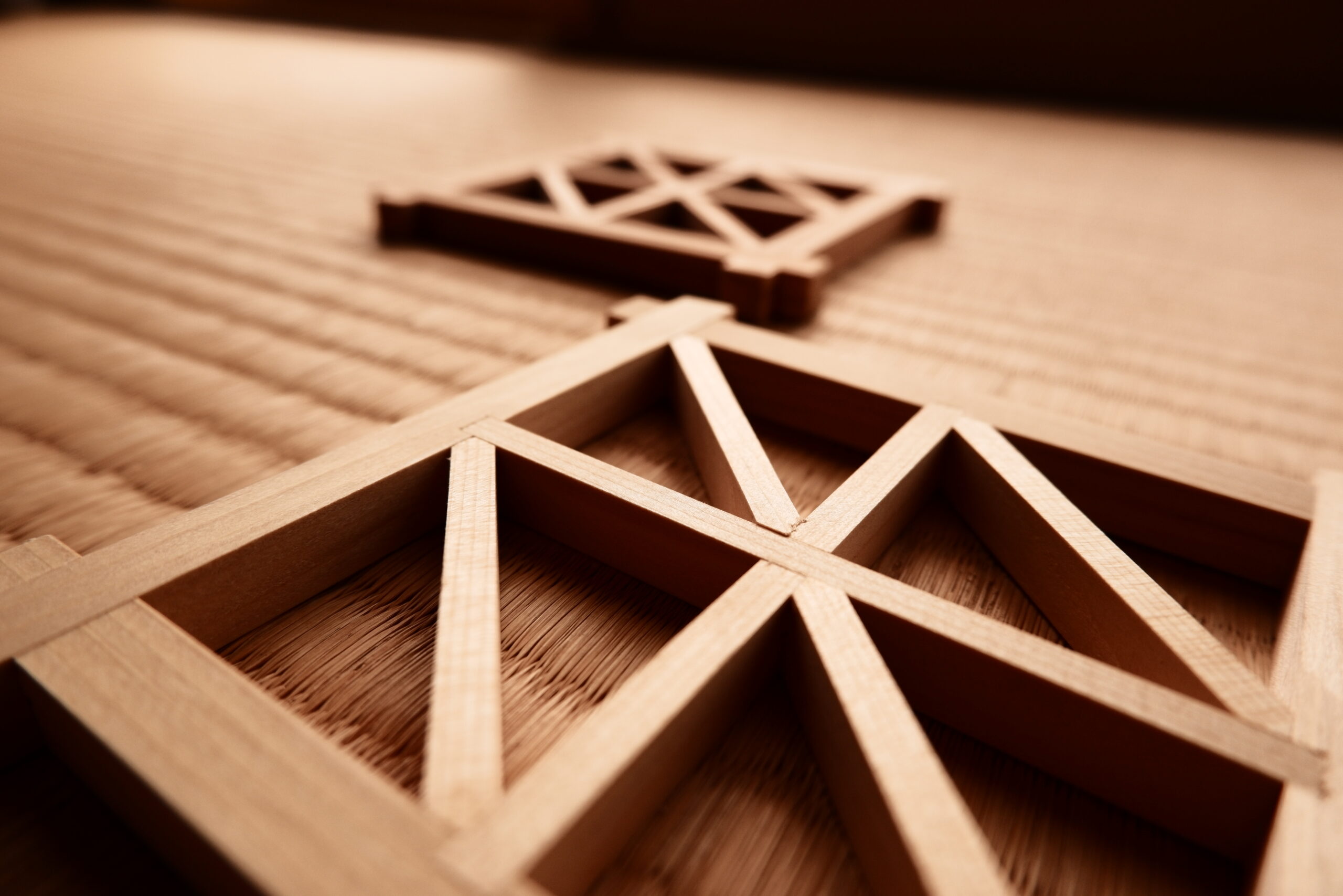 Kumiko rain-line wood coaster