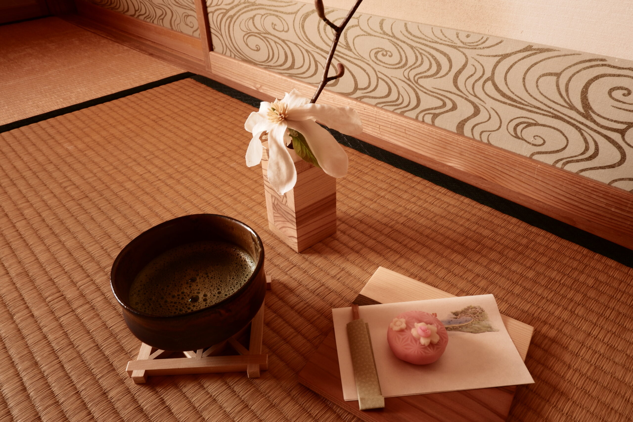 Kumiko frost crystal wood coaster - Image 4